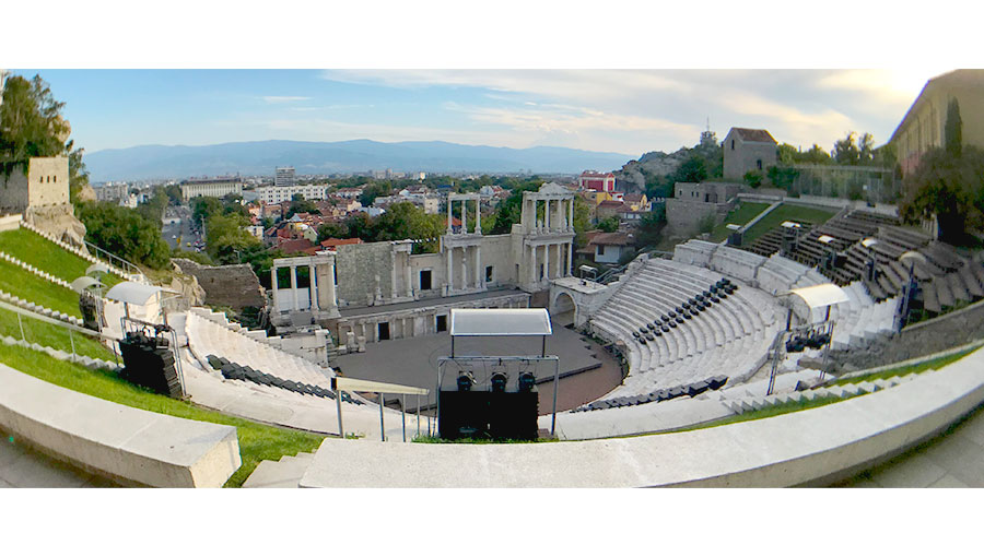 羅馬劇院 Plovdiv Roman Theatre - watch a live performance like a local