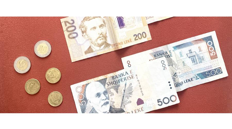 阿爾巴尼亞的貨幣