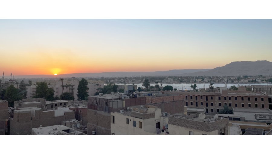這是在盧克索 rooftop bar 拍攝的，好美好美