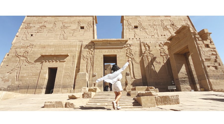 康孟波神廟 ( Temple of Kom Ombo) 是位於阿斯旺 ( Aswan ) 附近的雙神廟