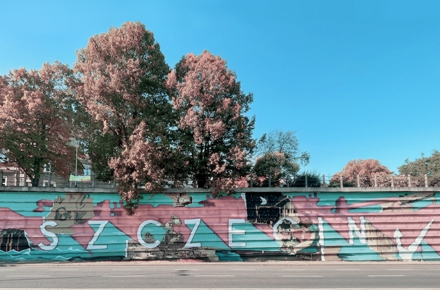 想從柏林出發來場一日遊嗎？波蘭什切青（Szczecin）是不錯的選擇喔！